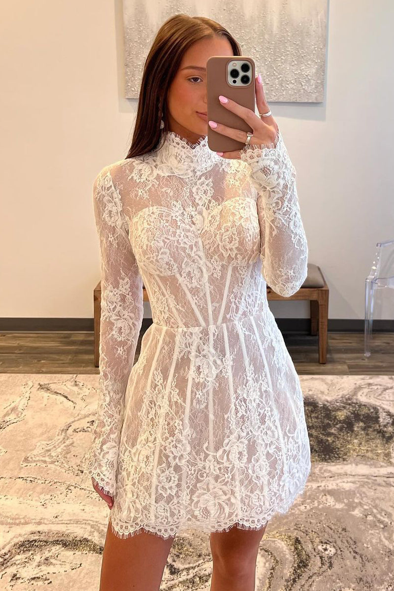 Charming Sheath High Neck Lace Short Homecoming Dresses