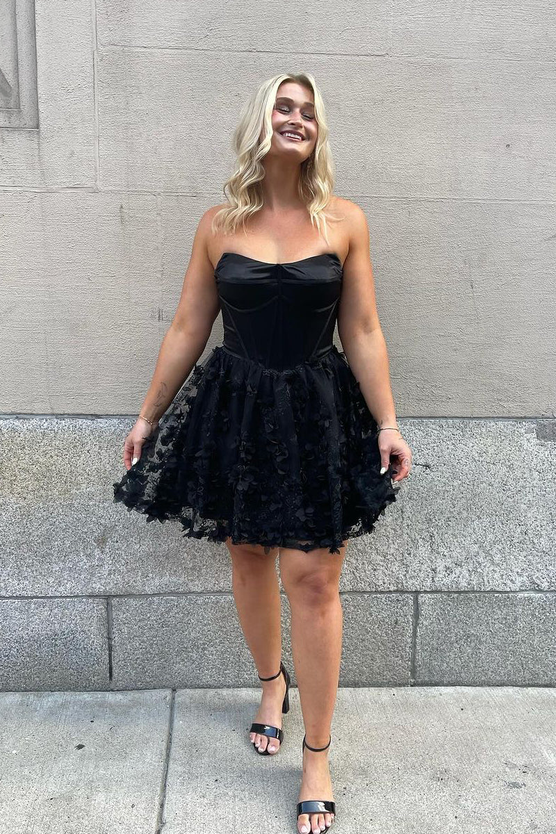 Cute A Line Sweetheart Black Lace Short Homecoming Dressees