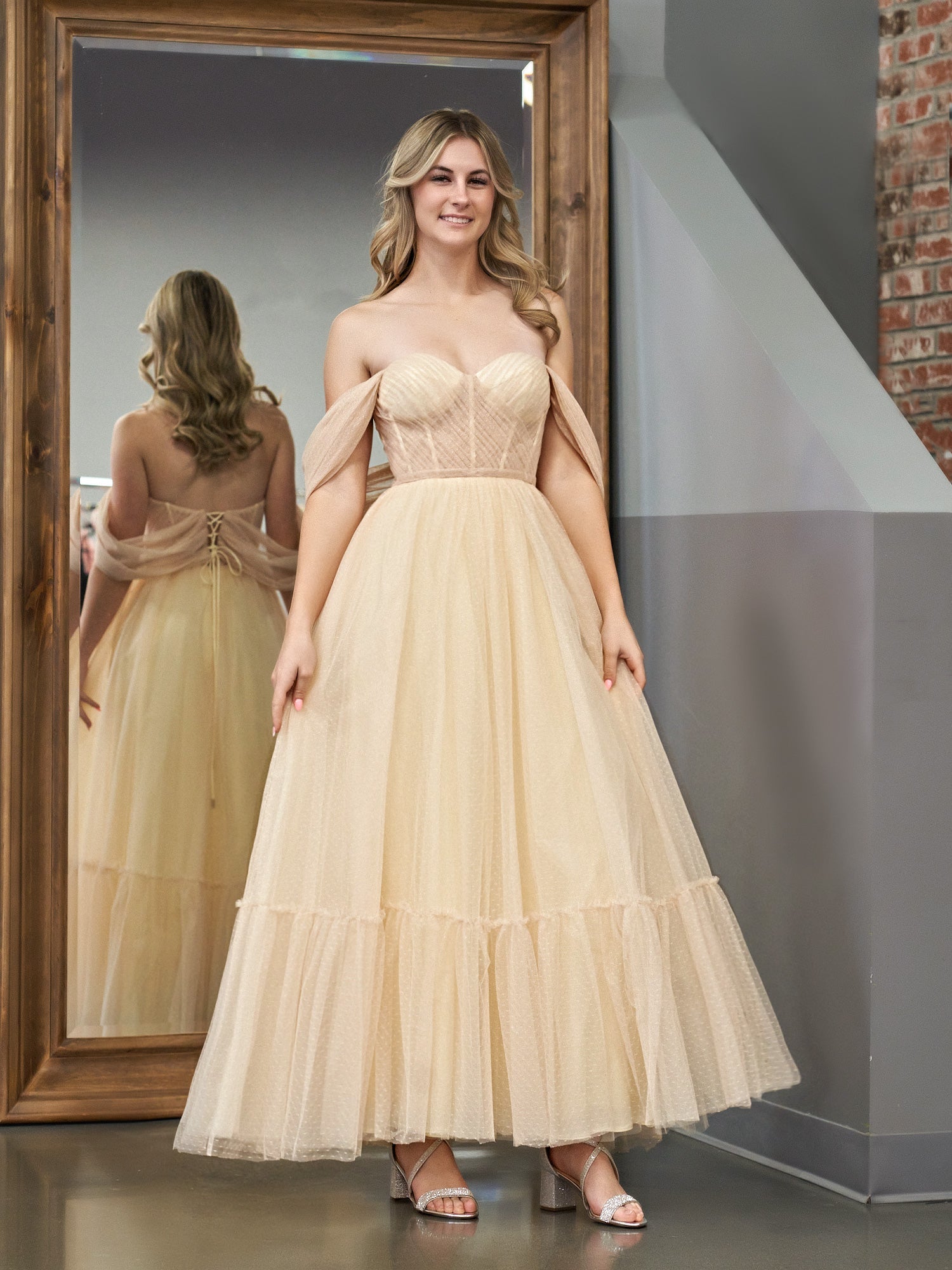 Champagne A-Line Tulle Sweetheart Tea-Length Prom Dress