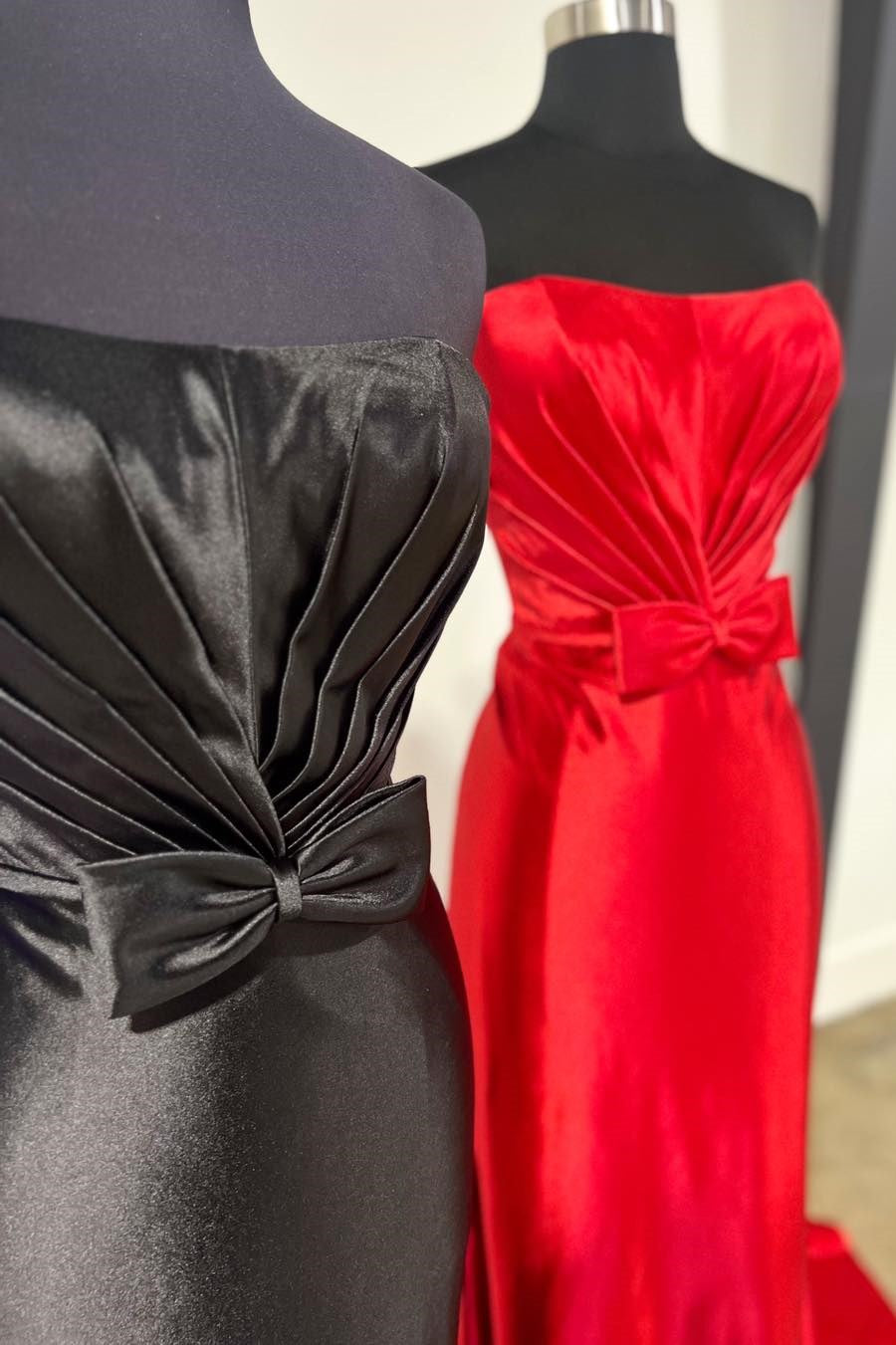 Red Strapless Bow Mermaid Long Prom Dress