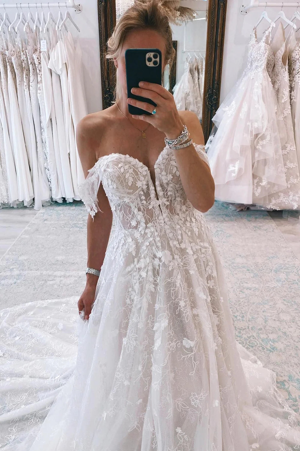 Sweetheart Off the Shoulder A-Line Tulle Lace Applique With Tulle Train Wedding Dress