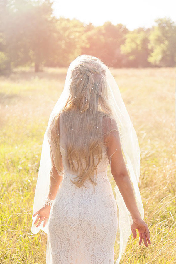 Vintage Tulle With Pearls Short Wedding Veil