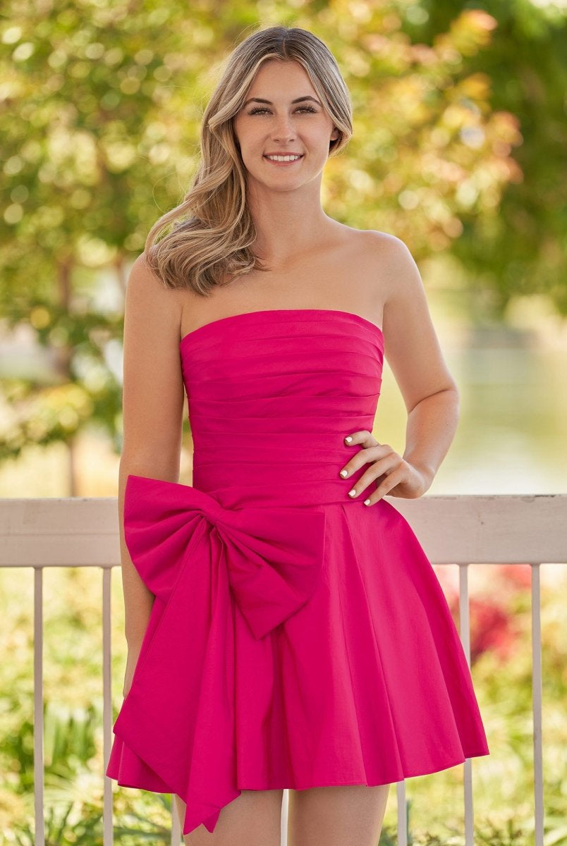 Fern | A - Line Red Strapless Mini Homecoming Dress with Bow - KissProm