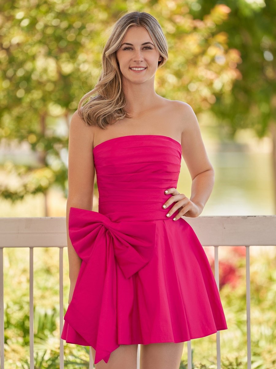 Fern | A - Line Red Strapless Mini Homecoming Dress with Bow - KissProm