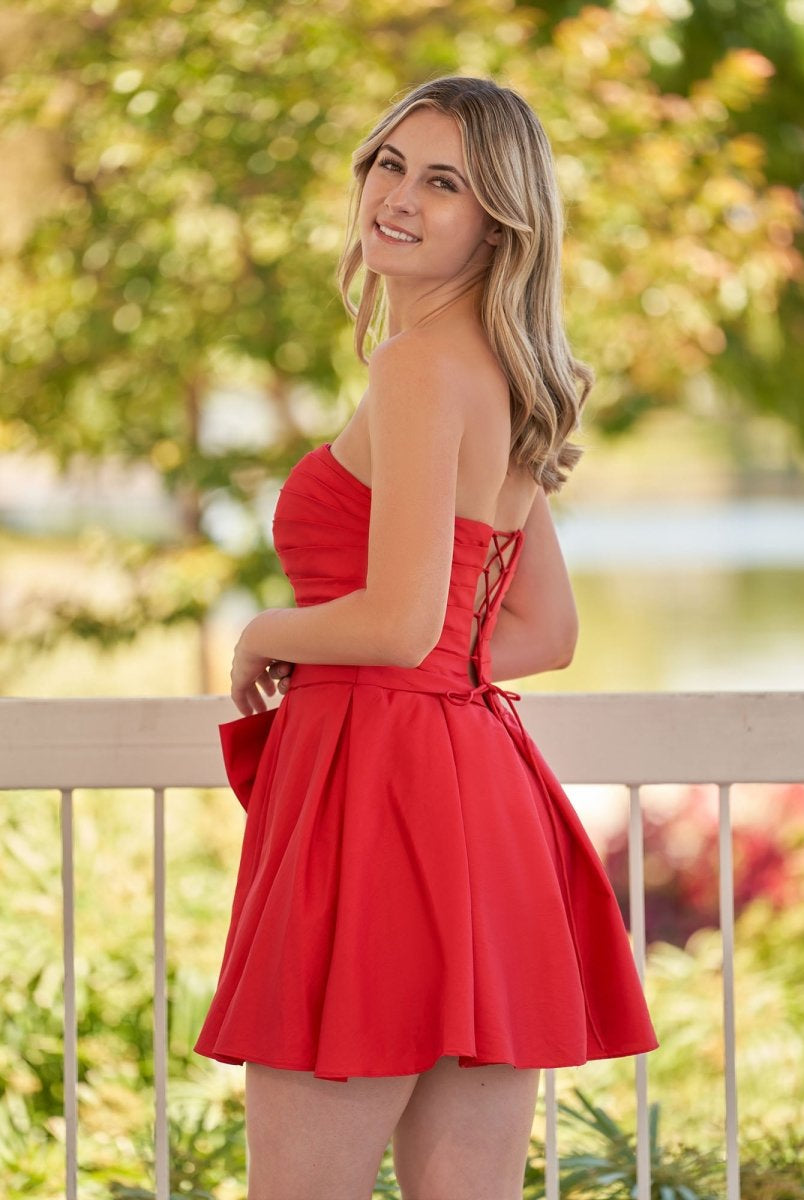 Fern | A - Line Red Strapless Mini Homecoming Dress with Bow - KissProm