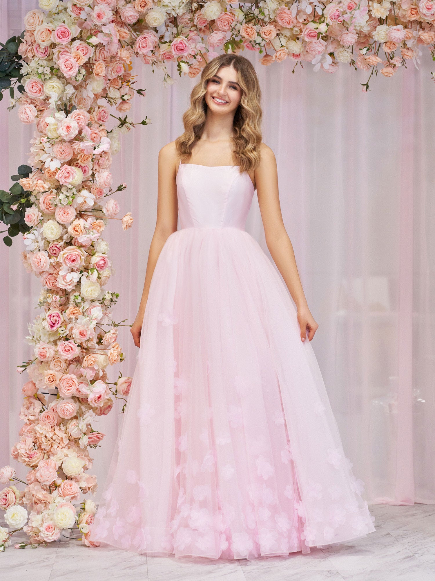 Pink A-line Spaghetti Straps Tulle Prom Dress