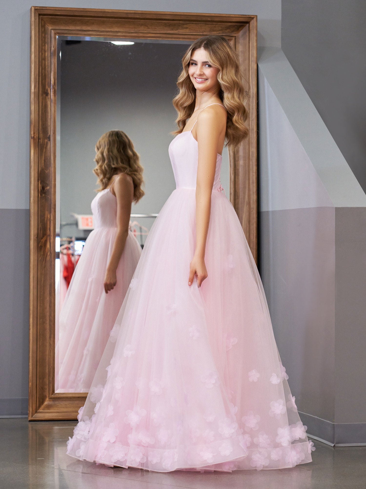 Pink A-line Spaghetti Straps Tulle Prom Dress