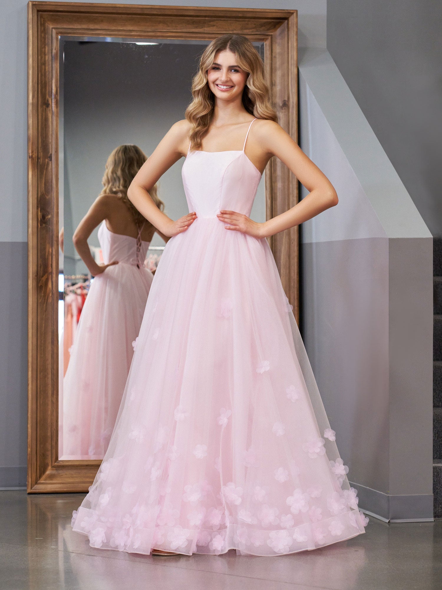 Pink A-line Spaghetti Straps Tulle Prom Dress