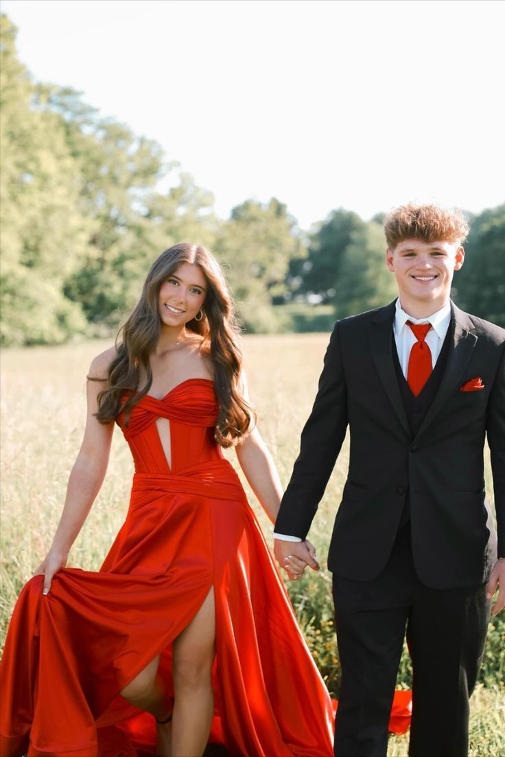 Sweetheart Burgundy Keyhole A Line Long Prom Dress