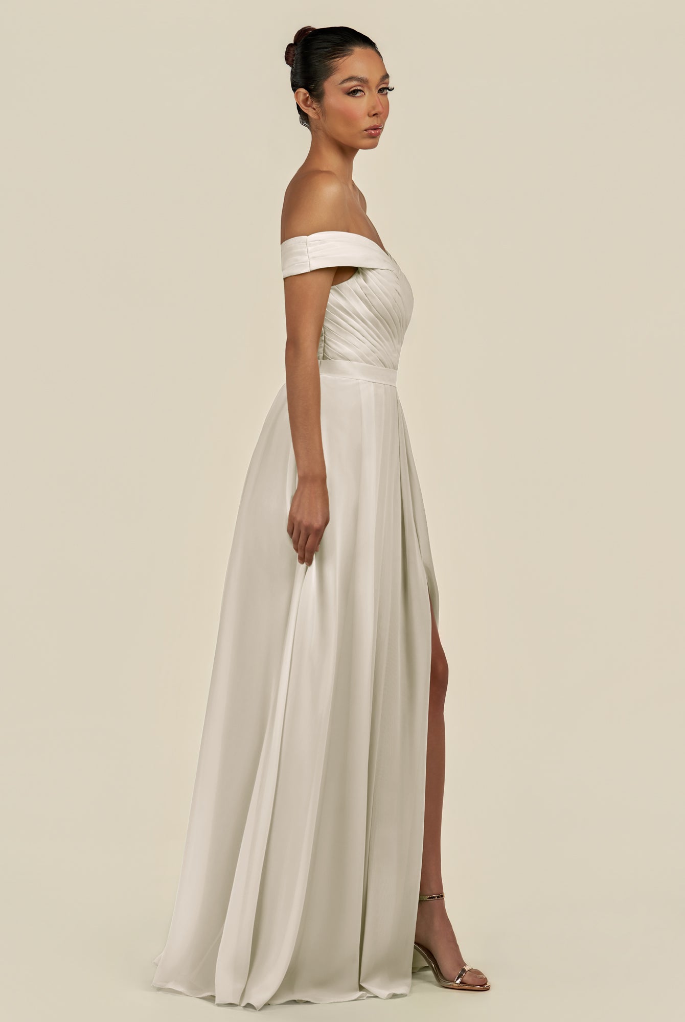 KissDress-Lurina Dove Gray A Line Chiffon Off the Shoulder Pleated Long Bridesmaid Dress with Slit