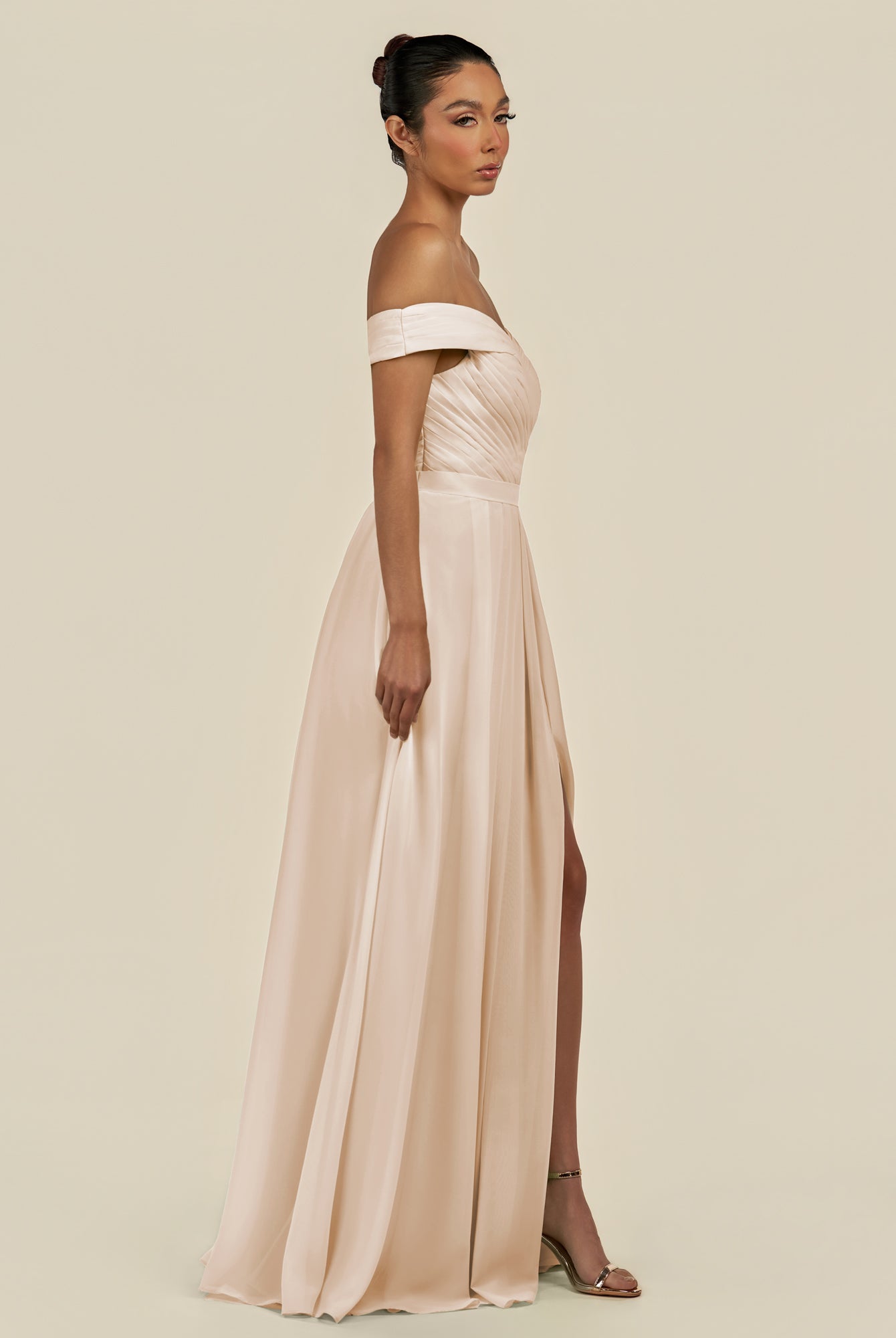 KissDress-Lurina Pale Blush A Line Chiffon Off the Shoulder Pleated Long Bridesmaid Dress with Slit