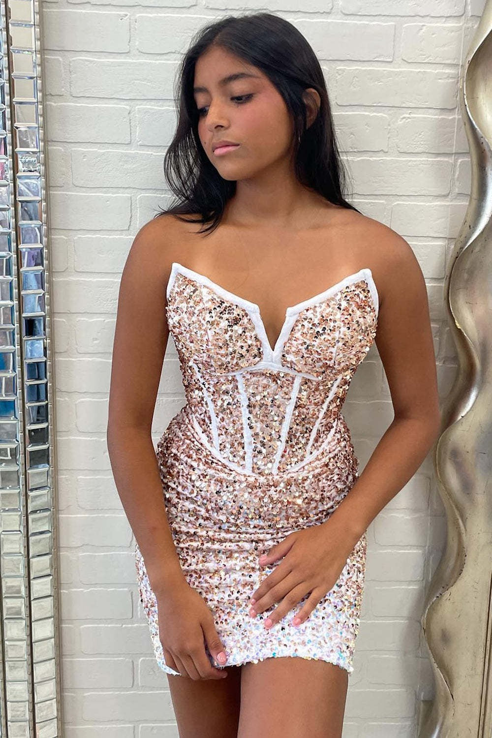 Sweetheart Bodycon Sequins Homecoming Dress