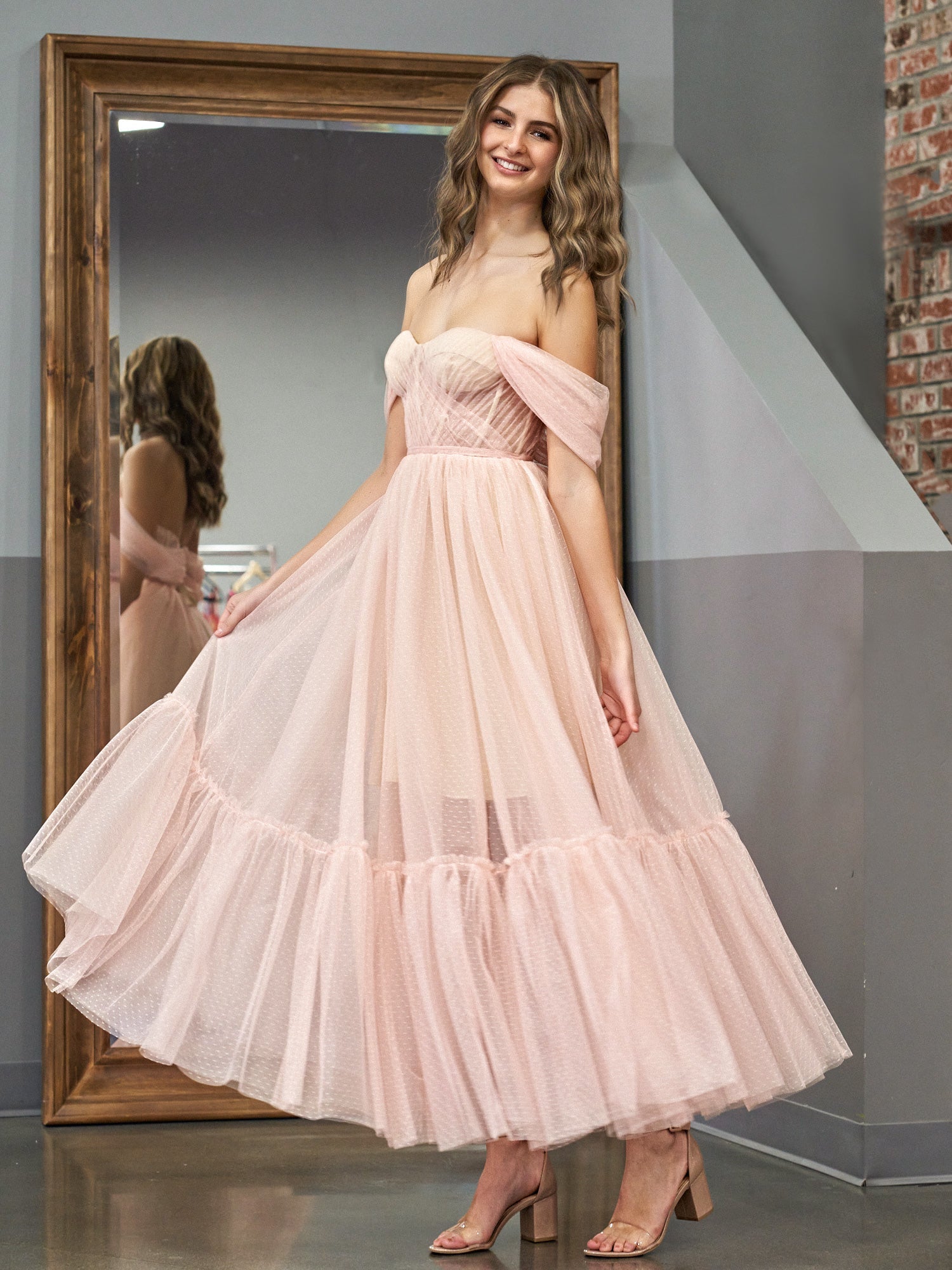 A-Line Rose Pink Tulle Sweetheart Tea-Length Prom Dress