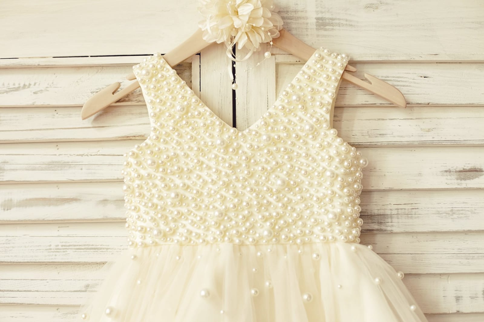 Princess V Neck Tulle Pearl Beaded Flower Girl Dress