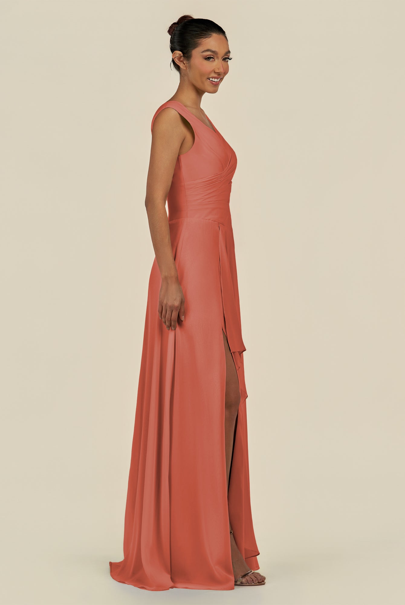 KissDress-Saphir Wild Rose A Line Chiffon V Neck Ruched Long Bridesmaid Dress with Slit