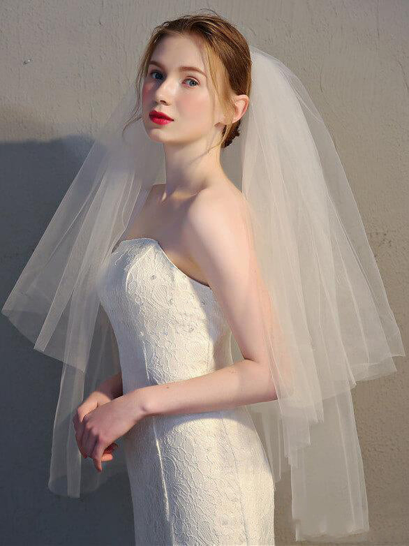 Simple Two Tier Ivory Short Wedding Veils