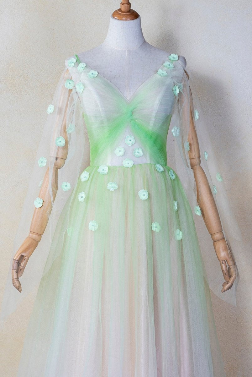 V - neck 3D Applique Floor Length Tulle Prom Dress - KissProm