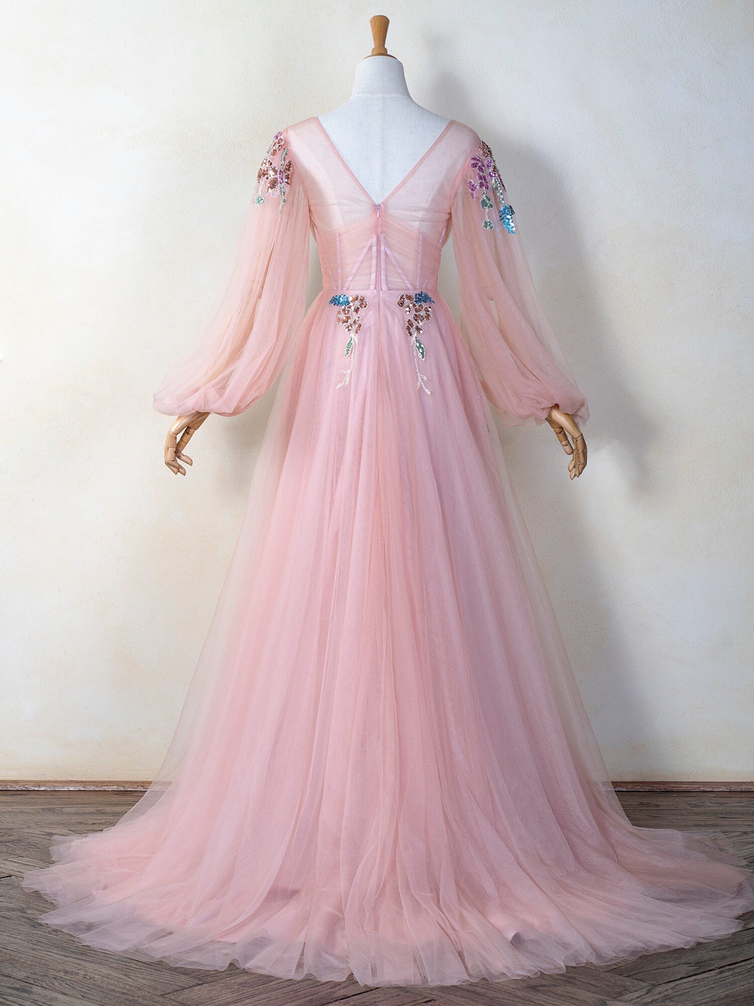 V-neck Embroidery Sequin Floor Length Tulle Prom Dress