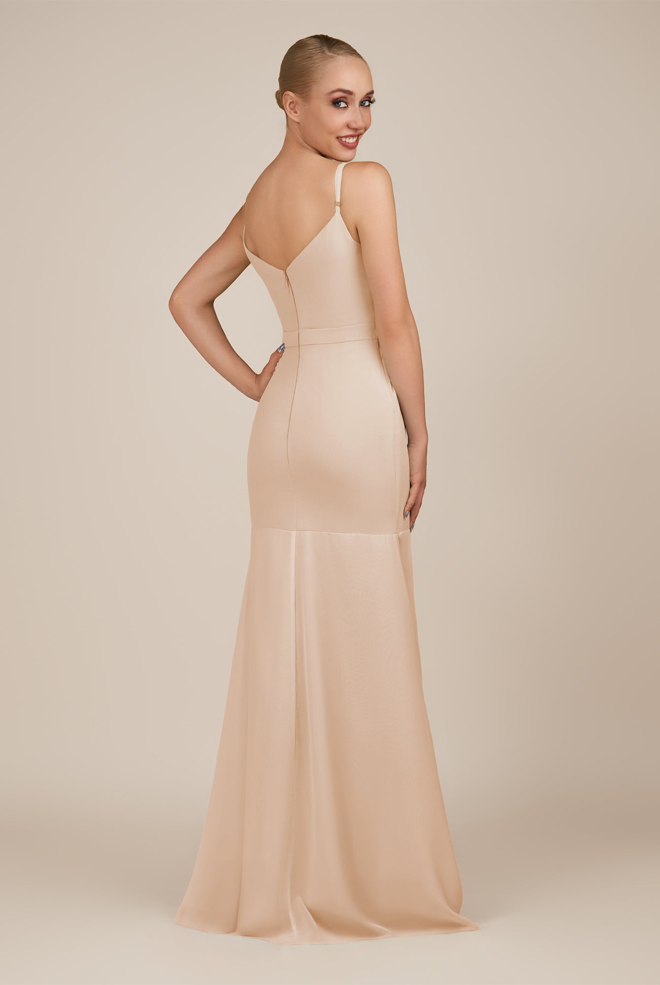KissDress-Virelai Pale Blush Sheath Scoop Neck Chiffon Long Bridesmaid Dress
