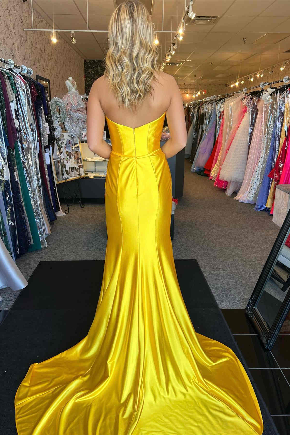 Red Strapless Bow Mermaid Long Prom Dress