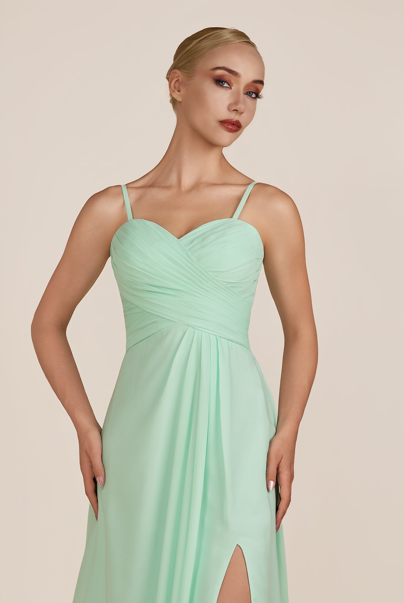 KissDress-Ysolina Pale Pistachio A Line Sweetheart Chiffon Pleated Long Bridesmaid Dress with Slit