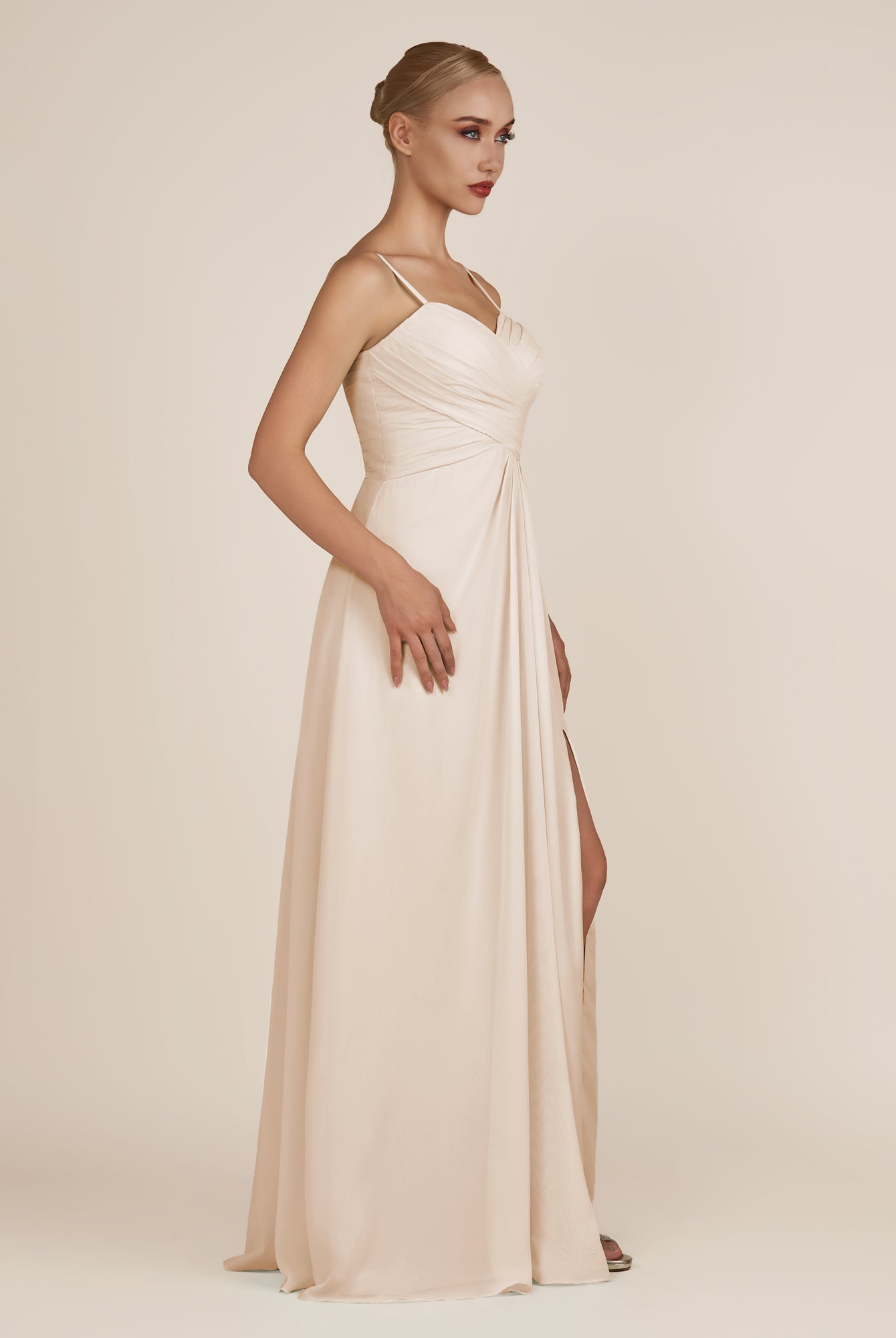 KissDress-Ysolina Pale Blush A Line Sweetheart Chiffon Pleated Long Bridesmaid Dress with Slit