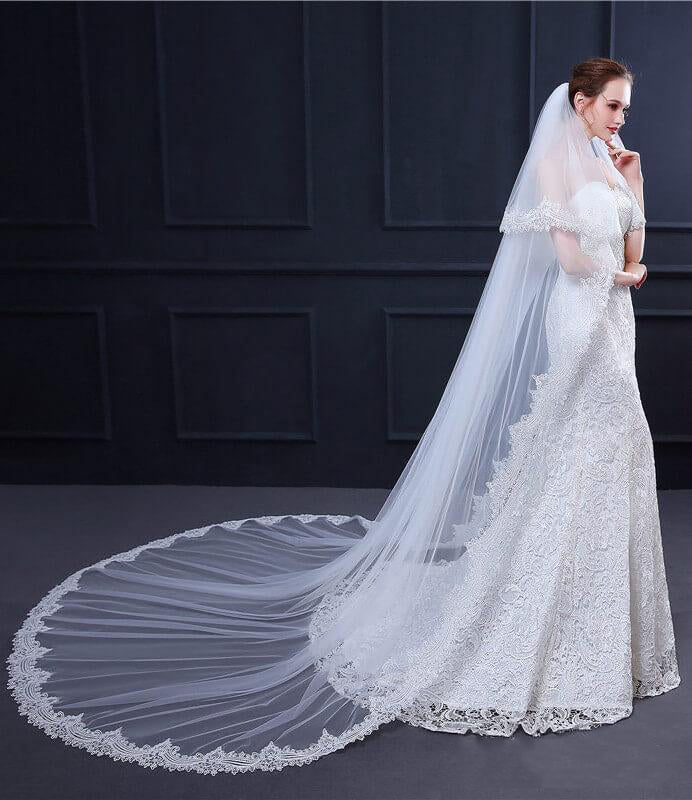 Two Tiers Ivory Lace Cathedral Veils
