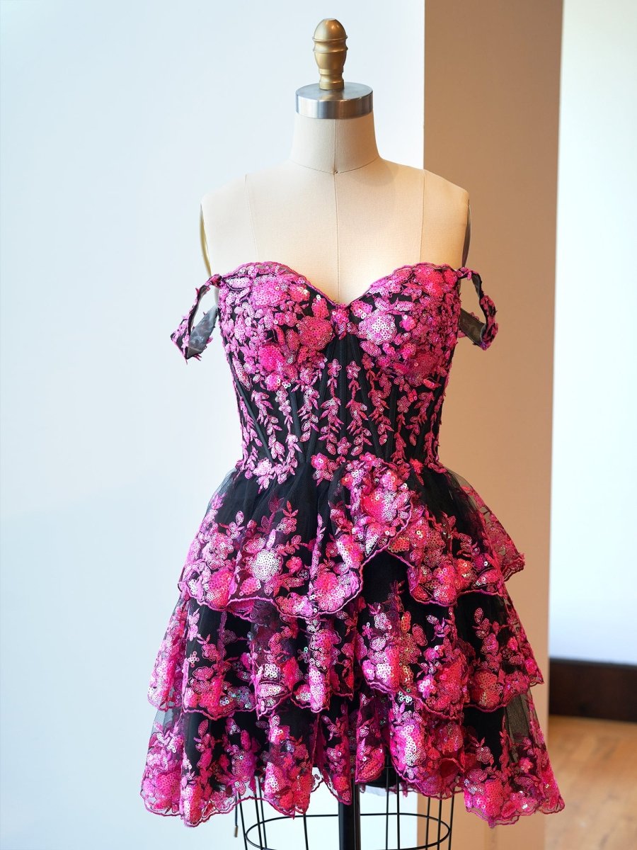 Everly | A - Line Sweetheart Tiered Black Pink Short Homecoming Dress - KissProm