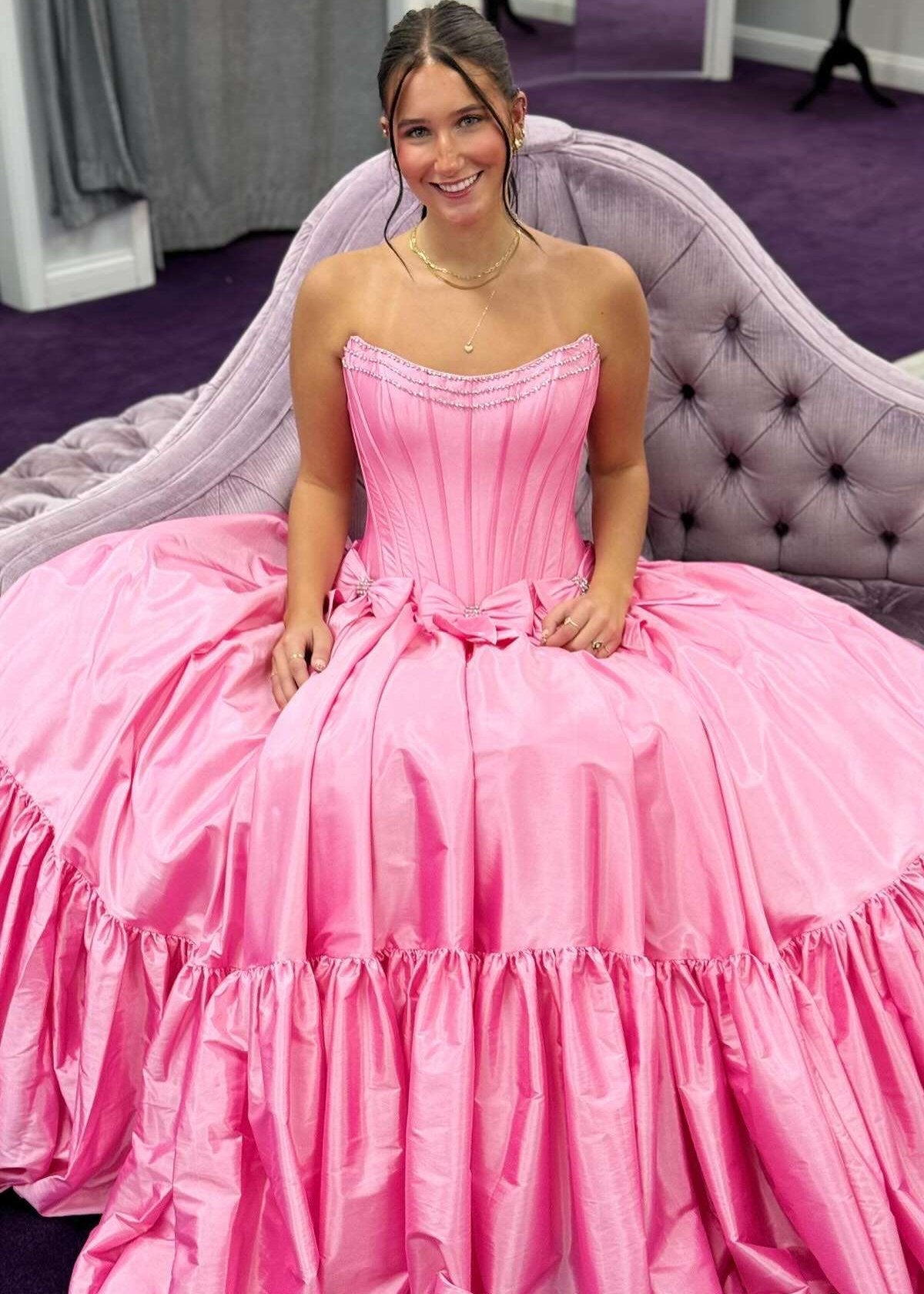 A-Line Black Scoop Neck Satin Long Prom Dresses with Bow Knots