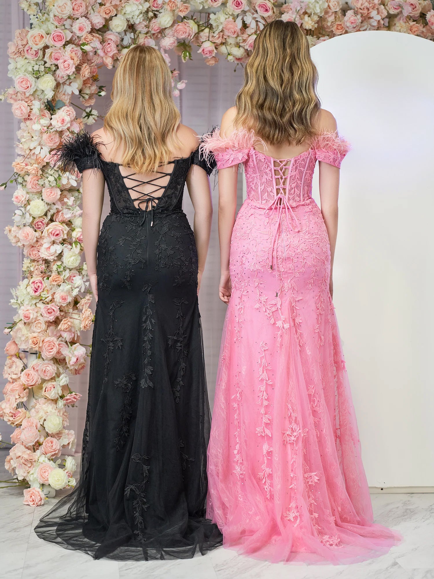 Black Mermaid Deep V Neck Feather Lace Long Prom Dress