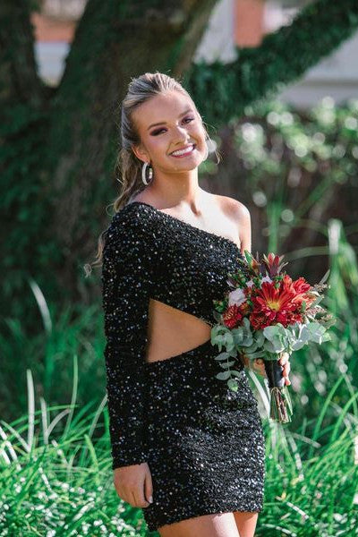 Sheath Sequin One Shoulder Homecoming Dress(Right Side Long Sleeve)
