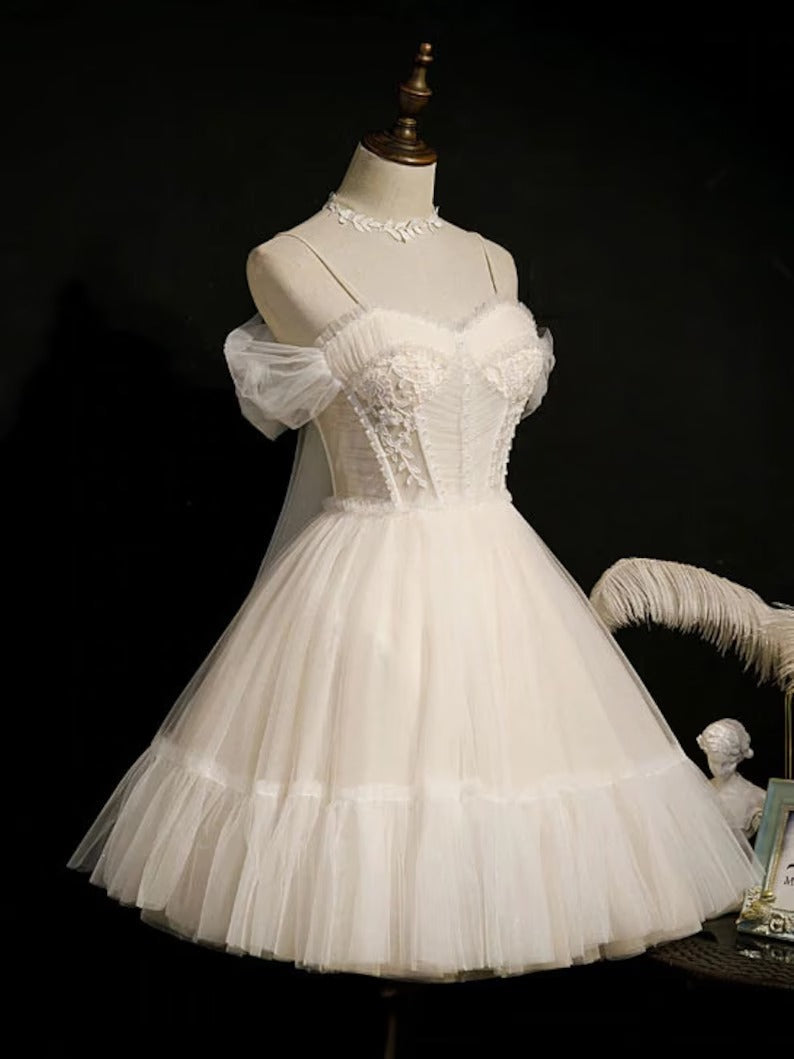 Spaghetti Straps Tulle Lace Appliques Short Prom Dresses With Bow