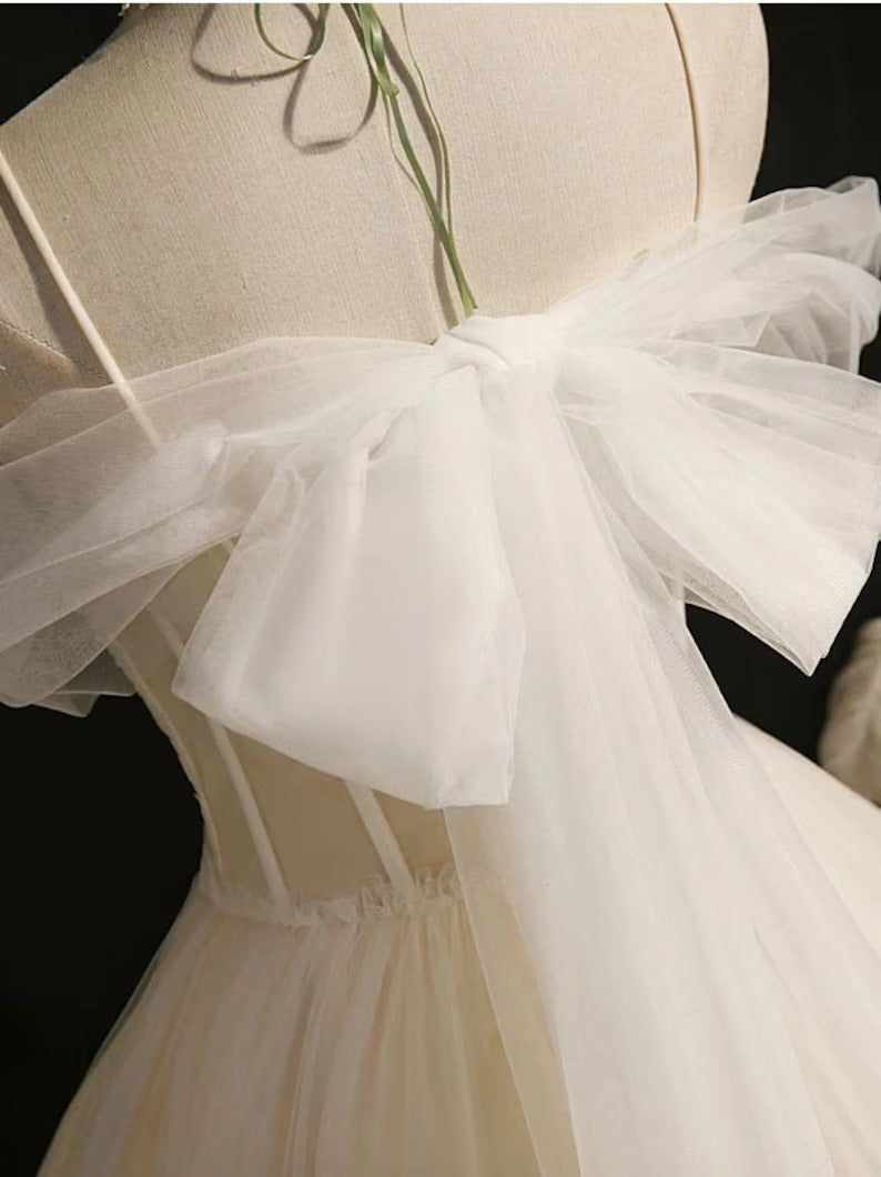 Spaghetti Straps Tulle Lace Appliques Short Prom Dresses With Bow