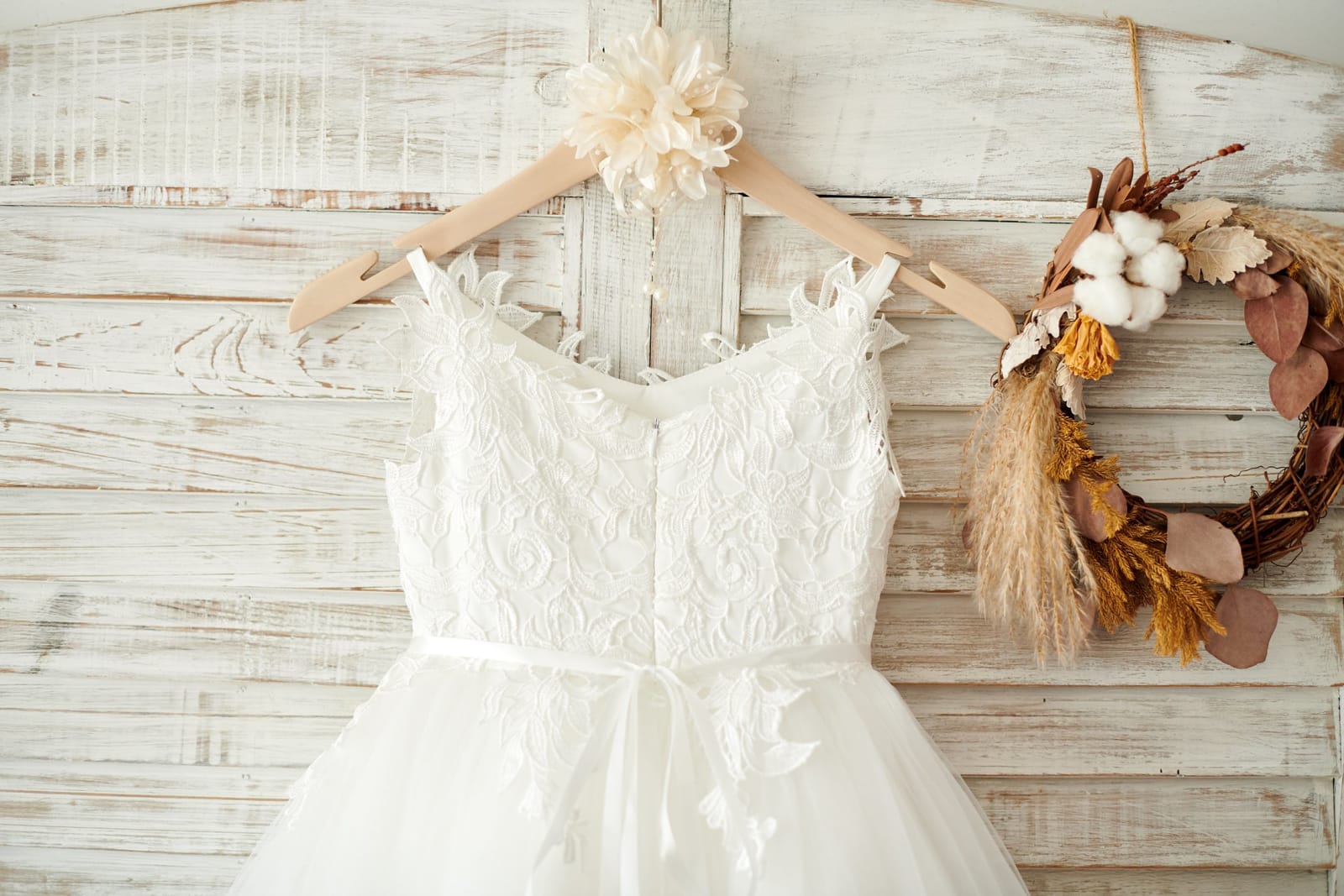 Ivy Lace Tulle Spaghetti Straps Flower Girl Dress