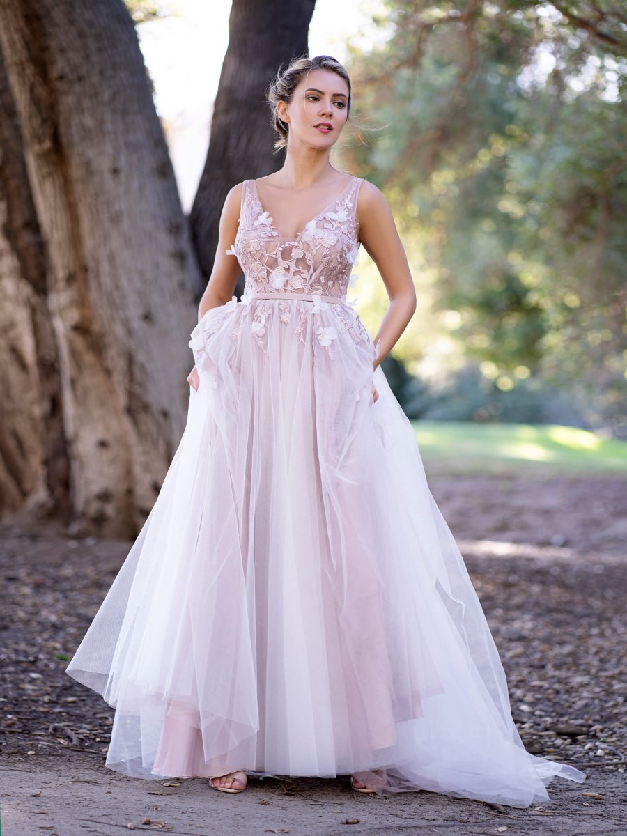 V-neck Appliques and 3D Flowers Lace Tulle Prom Dress KissDress V-neck Appliques and 3D Flowers Lace Tulle Prom Dress KissDress
