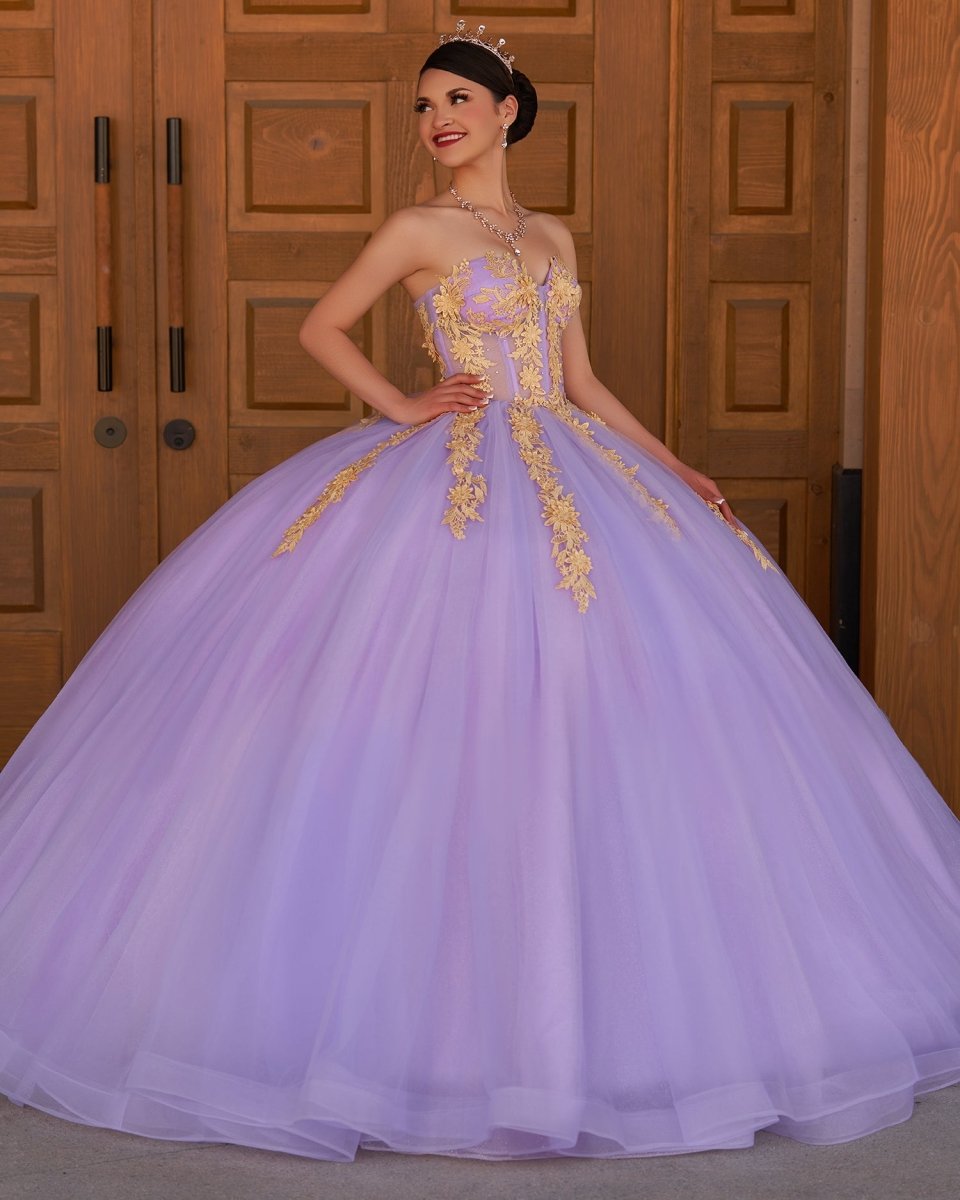 Lilac Sweetheart Sleeveless Quinceanera Dresses with Appliques - KissProm
