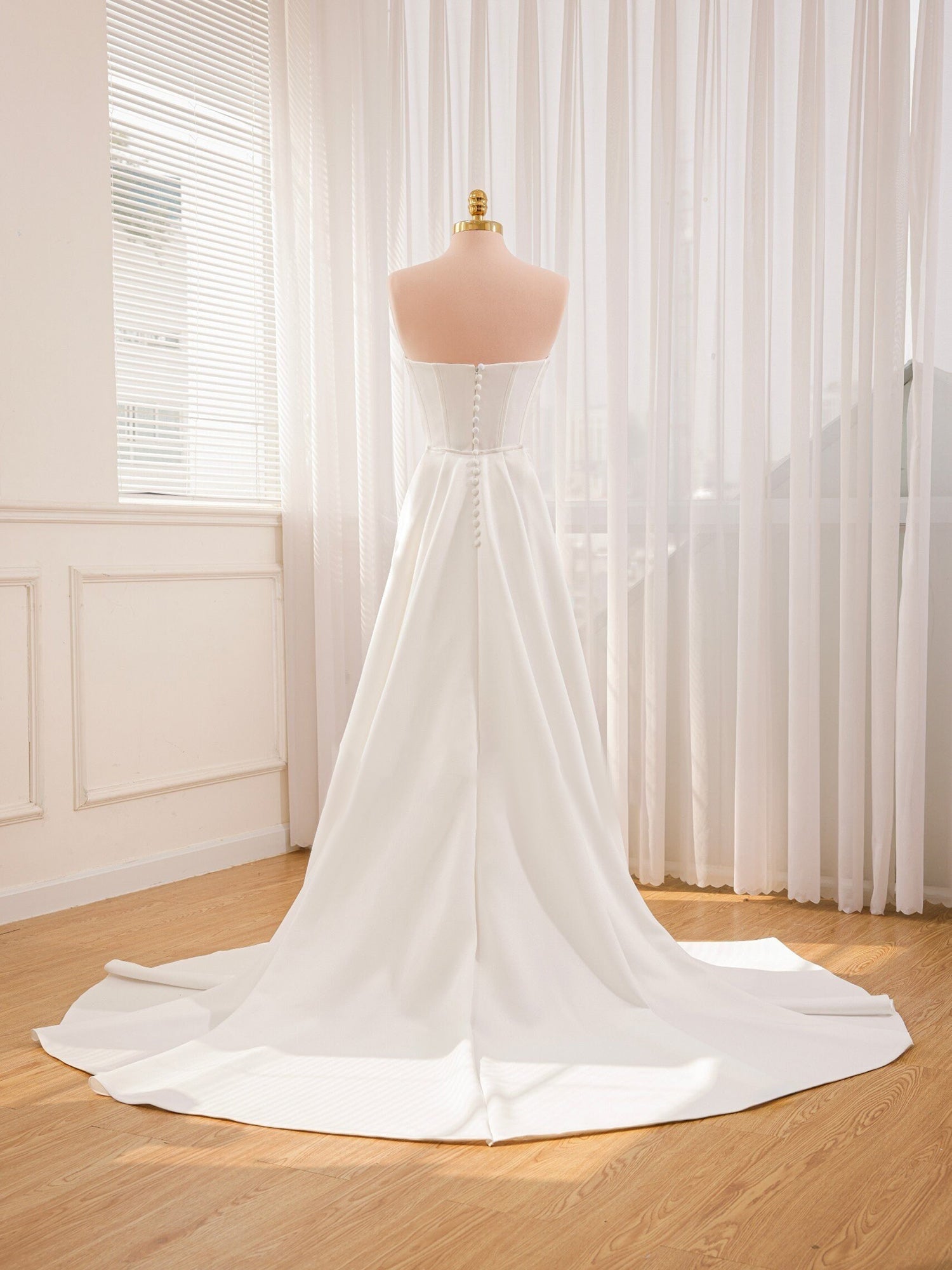 Mermaid Strapless Satin Wedding Dress With Convenient Detachable Skirt
