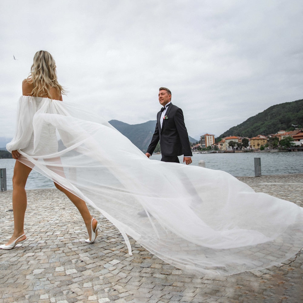 Modern Chiffon Minimalist Wedding Dress with Detachable Long Sleeves