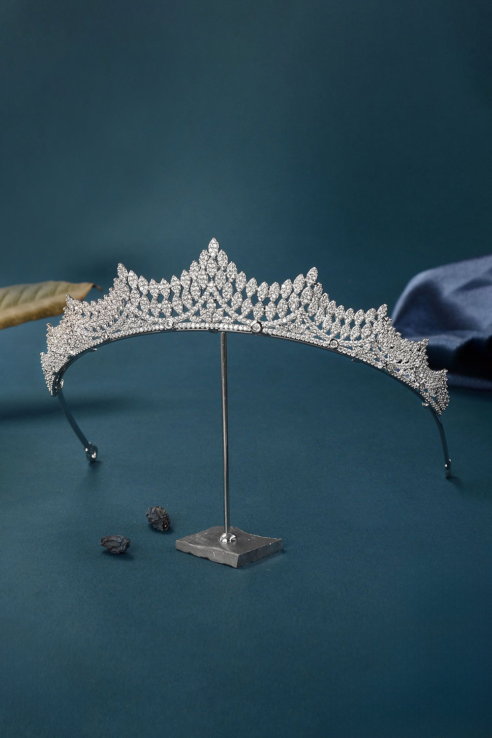 Silver Majestic Vine Crowns with Rhinestone